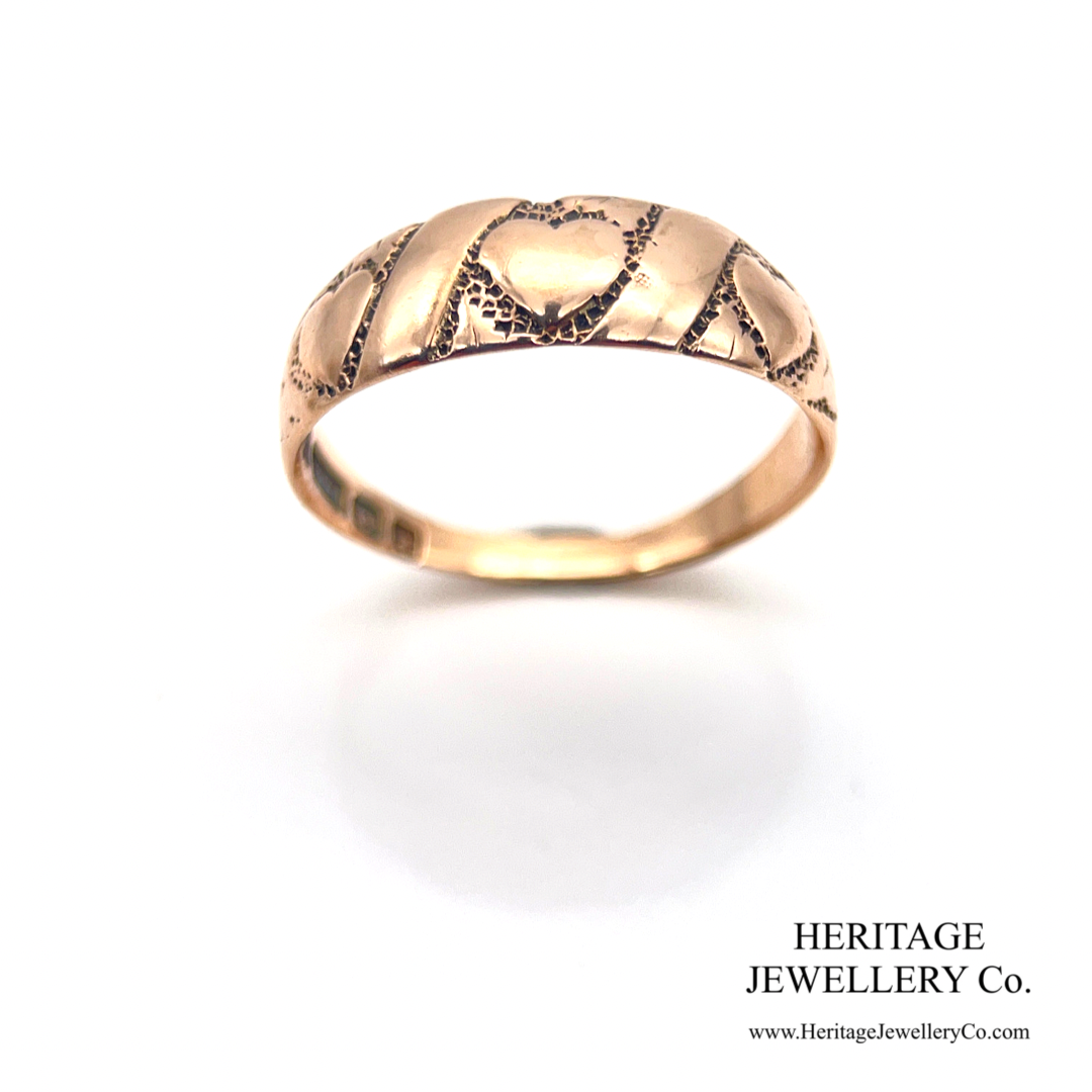 Antique Heart Engraved Band
