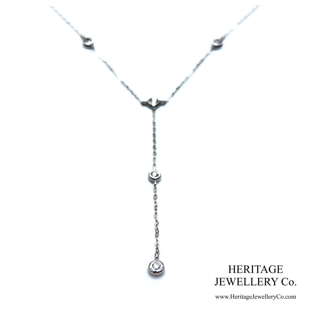 White Gold and Diamond Necklace (18ct)