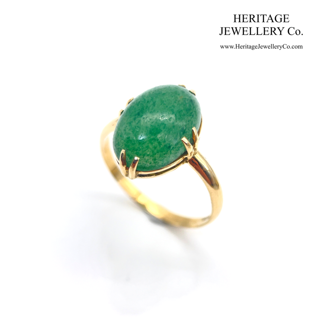 Antique Cabochon Chrysoprase Ring (18ct gold)