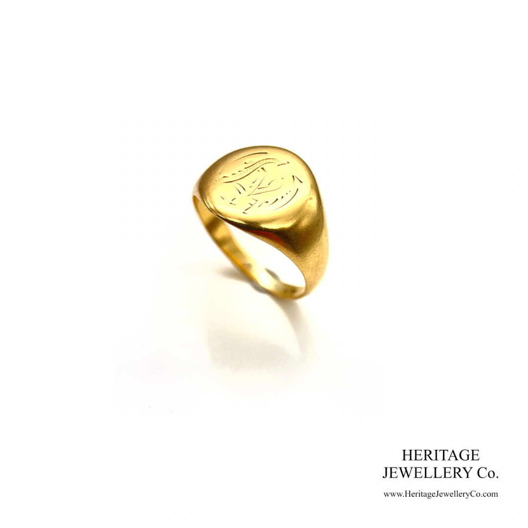 Antique Gold Signet Ring (c.1917)