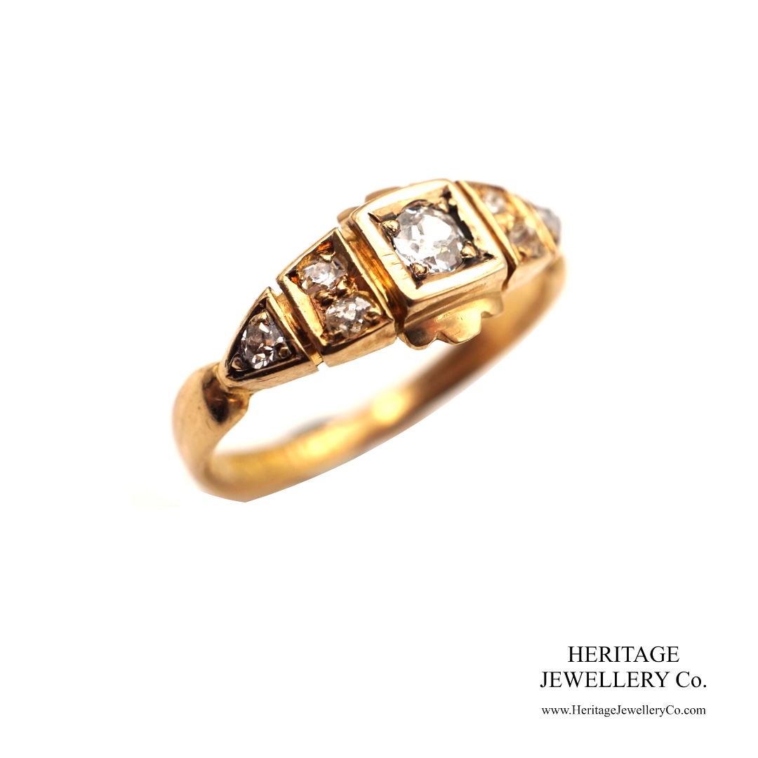 Antique Gold 7-Stone Diamond Ring (c.0.20ct)