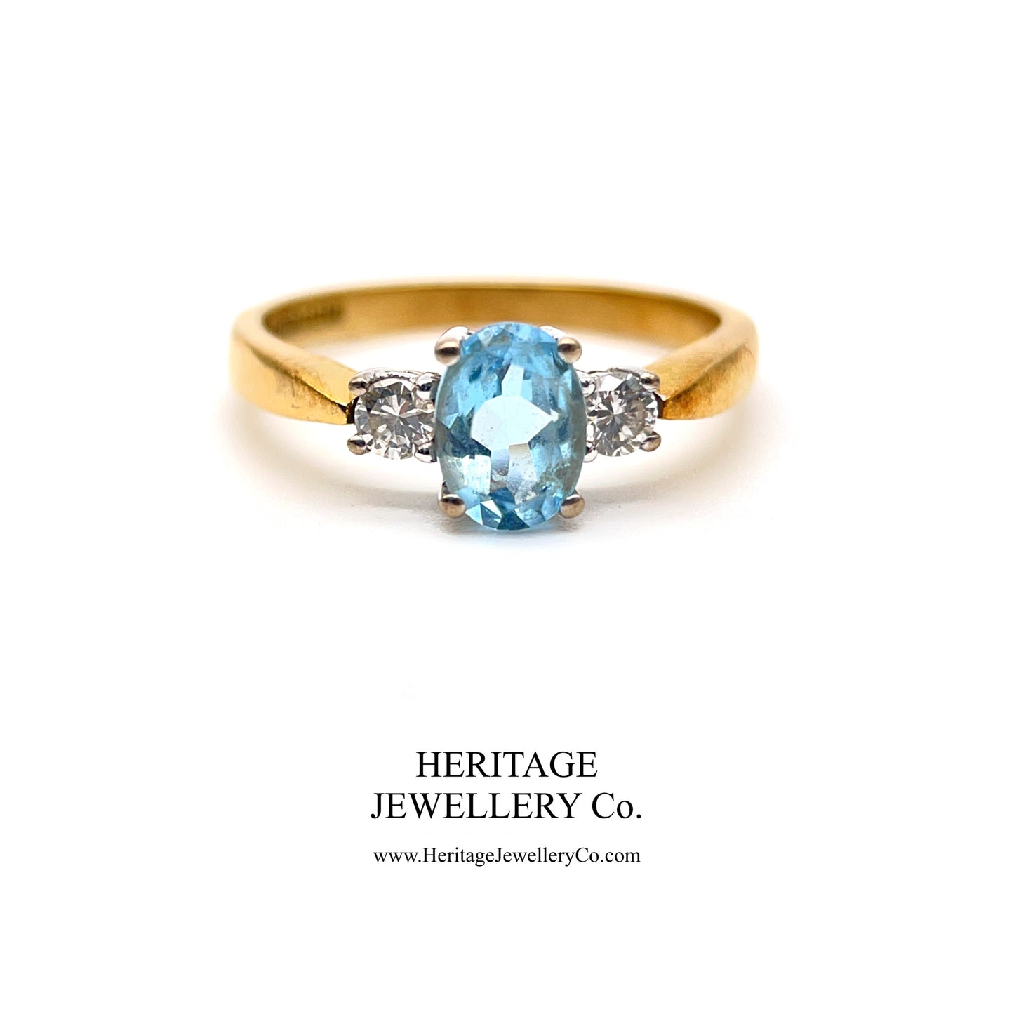 Vintage Aquamarine and Diamond Ring (18ct gold)